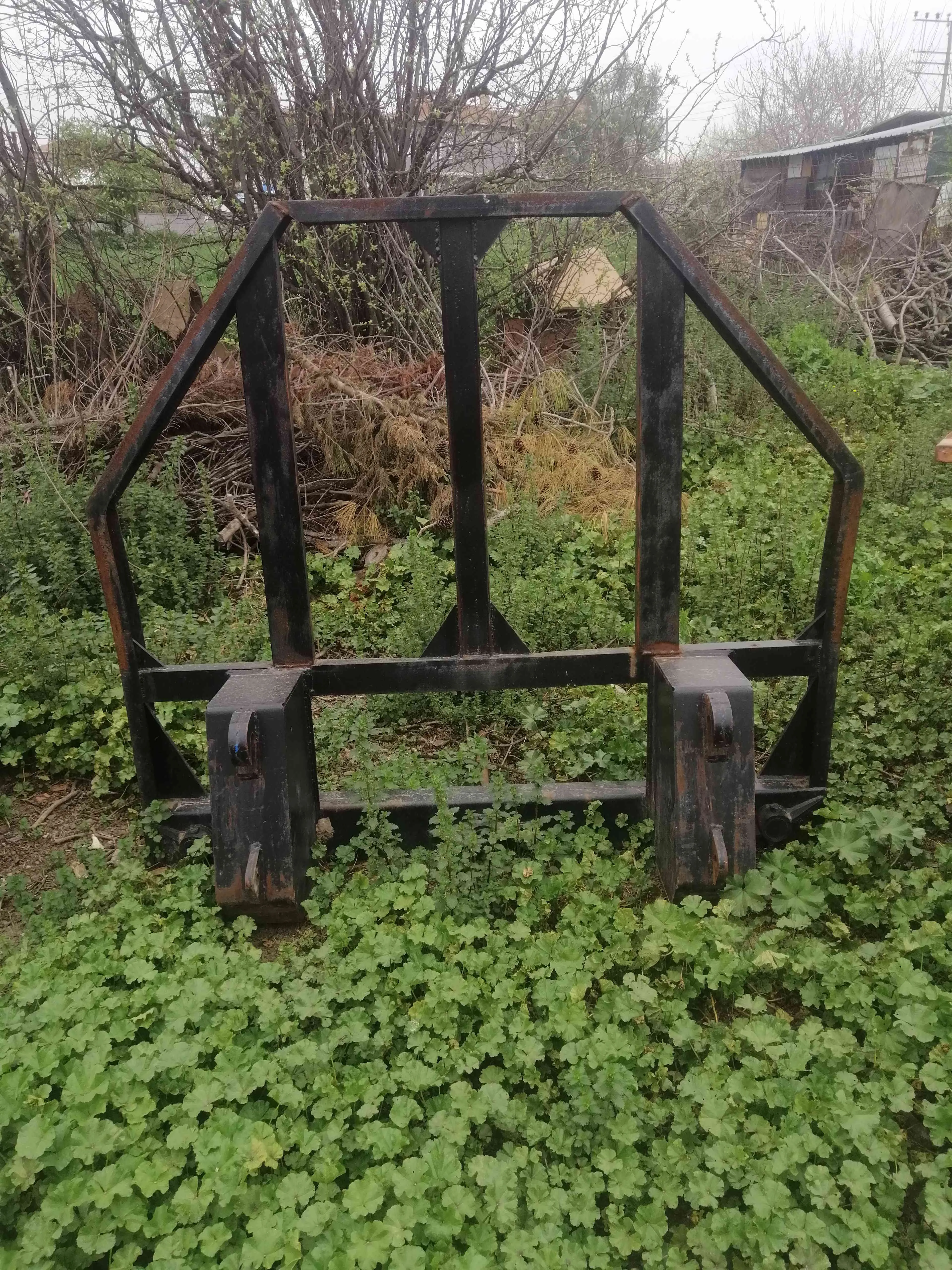 Kepçeli traktör
