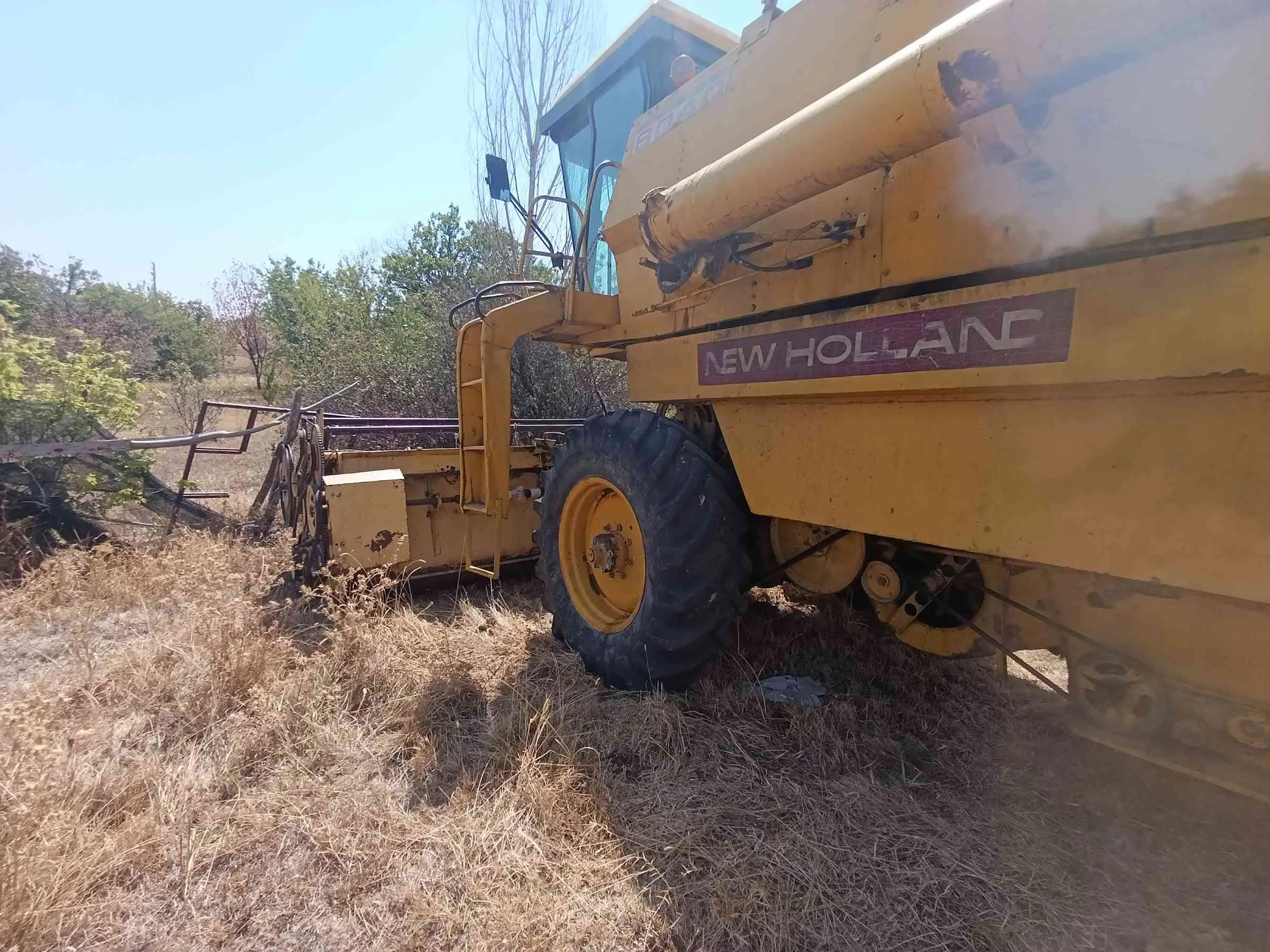 Çalışır durumda New Holland 8040