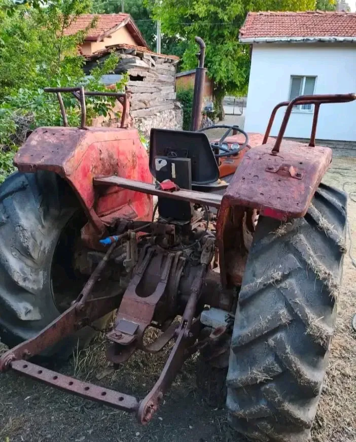 IMT 558