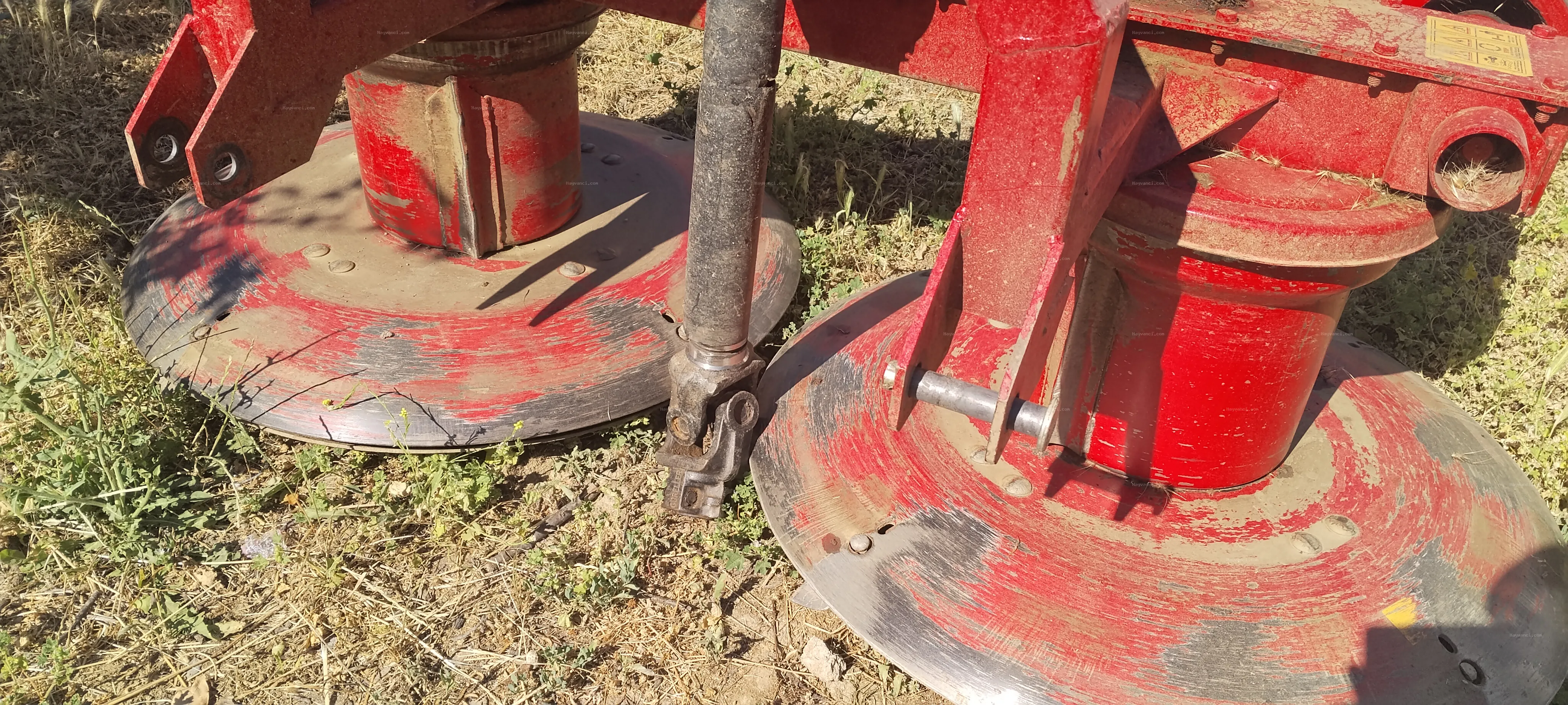 Çok az kullanılmış tamburlu ot biçme